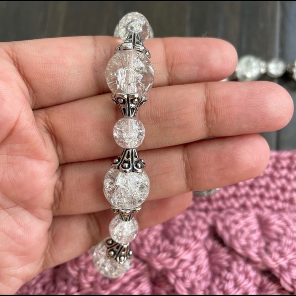 Hand crafted crochet purse - Picture 3 of 7